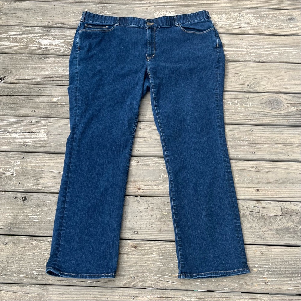 EDDIE BAUER WOMANS JEANS•SIZE
24WOMANS